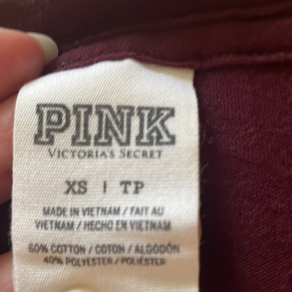 Pink by Victoria’s Secret V-neck T-shirt - Picture 4 of 4